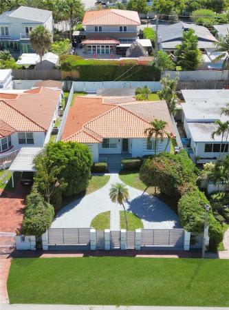 Ocean Beach, 1435 Lenox Ave, Miami Beach, Florida 33139, image 1