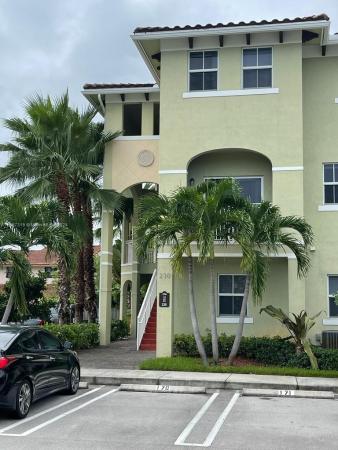 Century Park West, 230 NW 109th Ave #223, Fountainebleau, Florida 33172, image 1