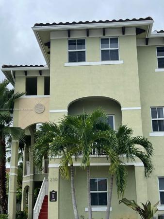 Century Park West, 230 NW 109th Ave #223, Fountainebleau, Florida 33172, image 3