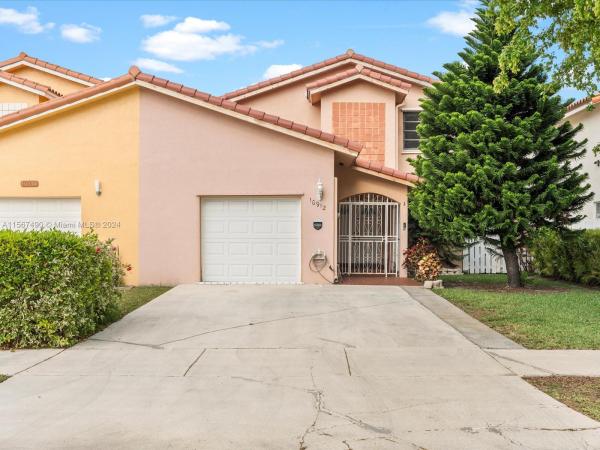 Aileen Susan, 10912 SW 146th Ave, The Hammocks, Florida 33186, image 1