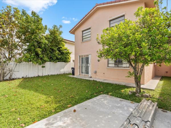 Aileen Susan, 10912 SW 146th Ave, The Hammocks, Florida 33186, image 3
