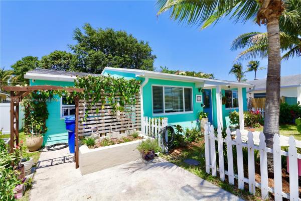 Lakeview Park, 216 E 24th St, Riviera Beach, Florida 33404, image 3