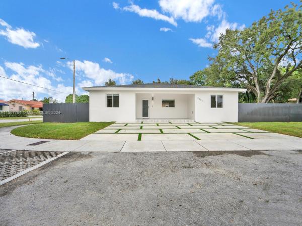 Kew Gardens, 3151 NW 14th St, Miami, Florida 33125, image 1