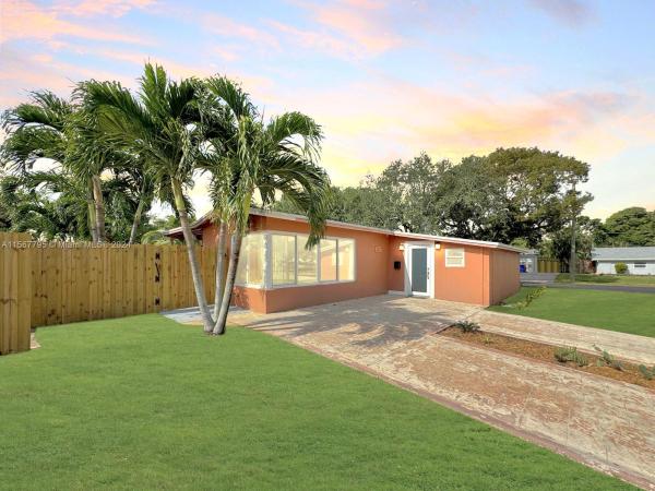 Linwood Gardens, 6470 Perry St, Hollywood, Florida 33024, image 1