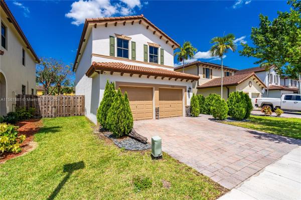 The Tides At Isles Of Bayshore, Cutler Bay, Florida 33190, image 2