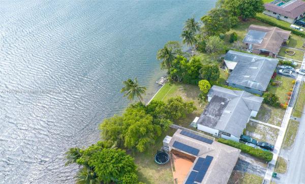 Scott Lake Manor, 17101 NW 16th Ave, Miami Gardens, Florida 33169, image 3