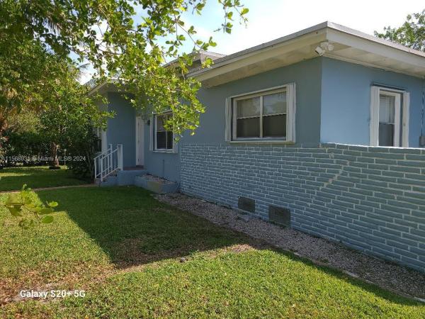 Biscayne Gardens, 14721 NW 3rd Ave, Golden Glades, Florida 33168, image 3