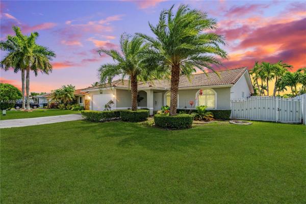 Med South, 12856 SW 207th Ter, Ojus, Florida 33177, image 3