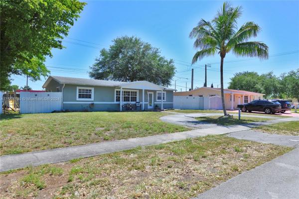 Boulevard Heights, 6710 Tyler St, Hollywood, Florida 33024, image 3