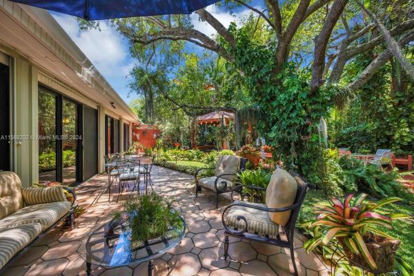 Kings Bay, 14630 Bonito Dr, Coral Gables, Florida 33158, image 1