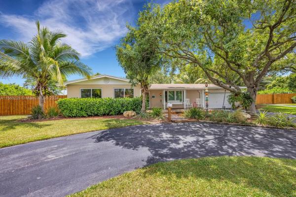 Whispering Pines Estates, 19445 SW 88th Ct, Cutler Bay, Florida 33157, image 3