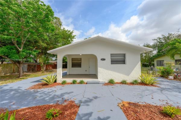 Gulfair Estates, 2479 NW 93rd St, West Little River, Florida 33147, image 1