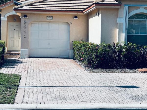 Costa Verde, 9921 NW 32nd St, Doral, Florida 33172, image 1