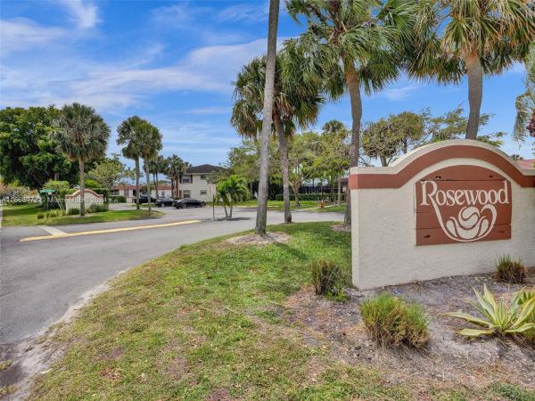 Rosewood, 9987 Three Lakes Cir, Boca Raton, Florida 33428, image 3