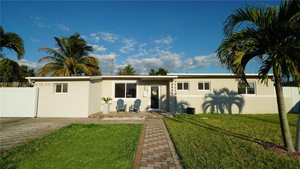 Fairlawn Estates, 4241 SW 97th Pl, Olympia Heights, Florida 33165, image 1