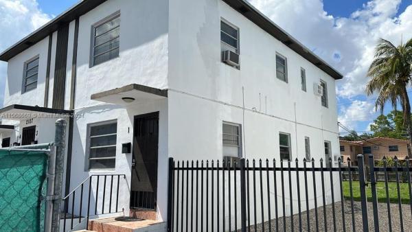 West Shenandoah, 2107 SW 7th St, Miami, Florida 33135, image 2