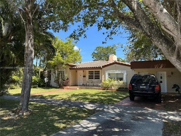 East Shenandoah, 3681 SW 3rd Ave, Miami, Florida 33145, image 1