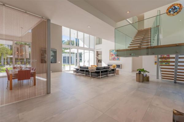 Oakridge Estates, 6795 SW 113th St, Pinecrest, Florida 33156, image 3