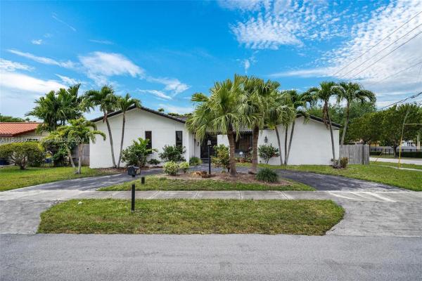Cubaranda Estates, 2604 SW 108th Ct, University Park, Florida 33165, image 1