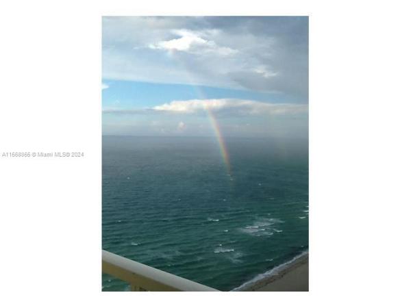 La Perla, 16699 Collins Ave #2810, Sunny Isles Beach, Florida 33160, image 1