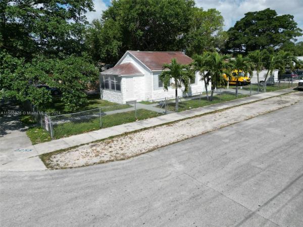 Orange View Park, 2255 NW 63rd St, Gladeview, Florida 33147, image 1