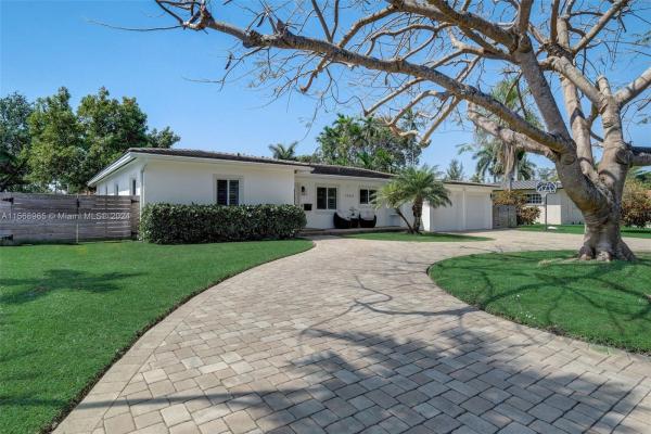 Eveningside, 1060 NE 104th St, Miami Shores, Florida 33138, image 2