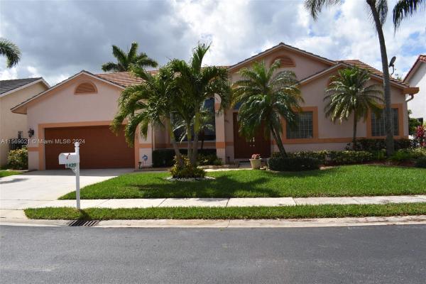 Emerald Lake Estates At The Landings, 1420 SW 104th Ave, Pembroke Pines, Florida 33025, image 1