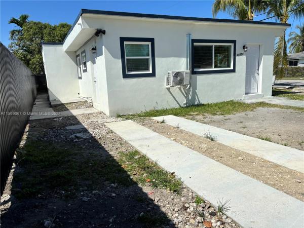Goulds No HOA, 11501 SW 215th St, Goulds, Florida 33189, image 2