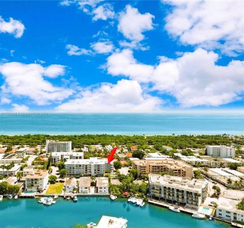 Byron Bay, 8201 Byron Ave #209, Miami Beach, Florida 33141, image 1