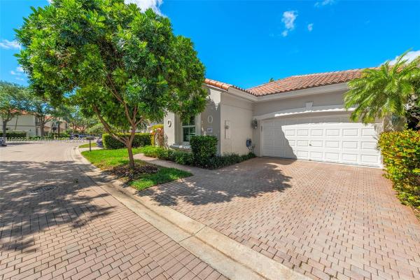 Edgewater, 1458 Mariner Way, Hollywood, Florida 33019, image 3