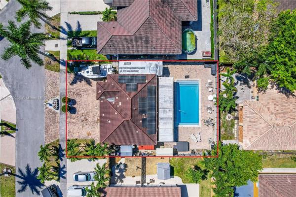Tennessee Estates, 706 SE 14th Pl, Homestead, Florida 33033, image 3