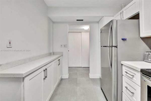 Villa Dorada, 20381 NE 30th Ave #124-7, Aventura, Florida 33180, image 3