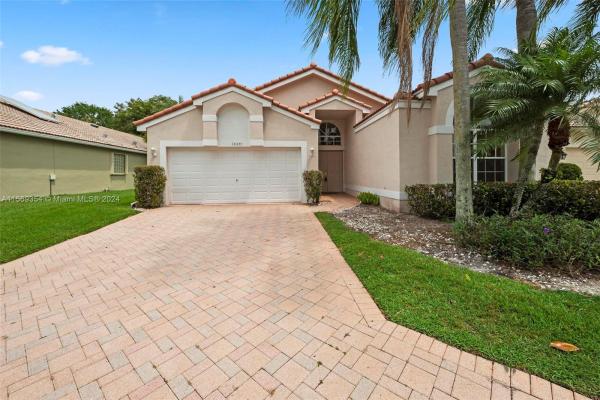 Grove Isle, 10371 E Utopia Cir E, Boynton Beach, Florida 33437, image 1