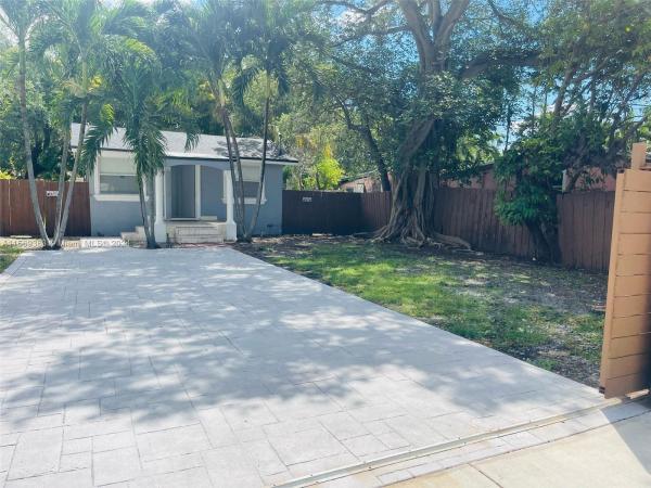 Pinewood Park, 9545 NW 5th Ave, West Little River, Florida 33150, image 3
