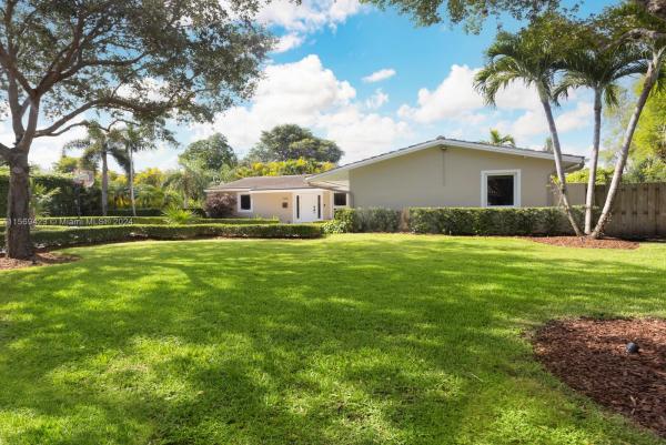 Montgomery East, 7330 SW 115th St, Pinecrest, Florida 33156, image 2