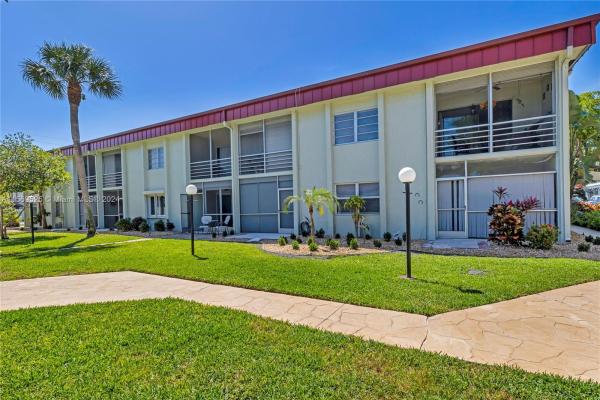 Monaco Gardens, 860 SE 6th Ave #203, Deerfield Beach, Florida 33441, image 1