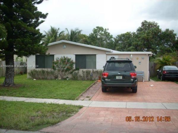 Driftwood Acres, 6741 Coolidge St, Hollywood, Florida 33024, image 2