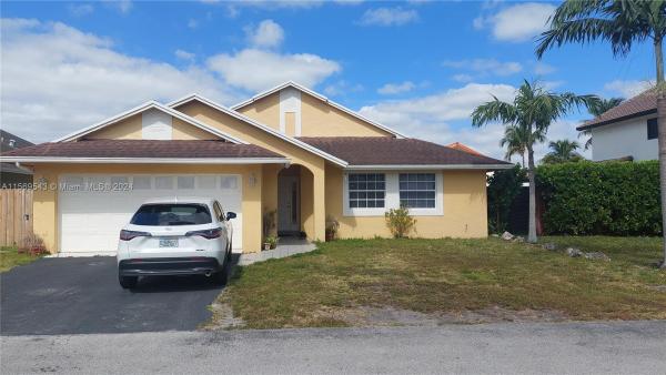 Country Lake Park, 18678 NW 77th Pl, Hialeah, Florida 33015, image 1