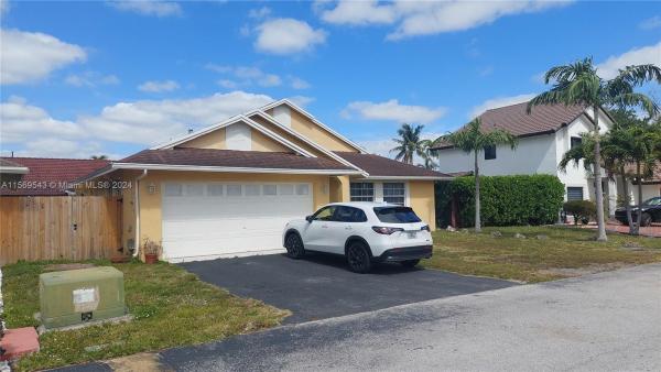 Country Lake Park, 18678 NW 77th Pl, Hialeah, Florida 33015, image 3