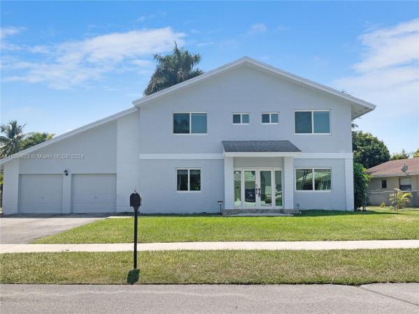 Deerwood, 12820 SW 148th St Rd, Three Lakes, Florida 33186, image 1