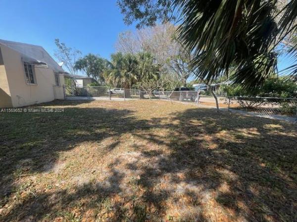 Mackle Park, 1017 Hampton Rd, West Palm Beach, Florida 33405, image 2