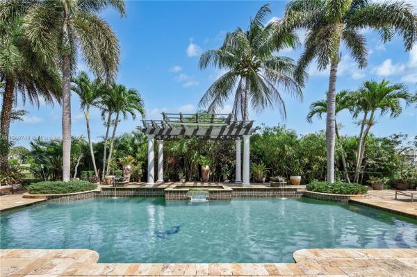 Stonebrook Estates, 12561 N Stonebrook Cir, Davie, Florida 33330, image 1