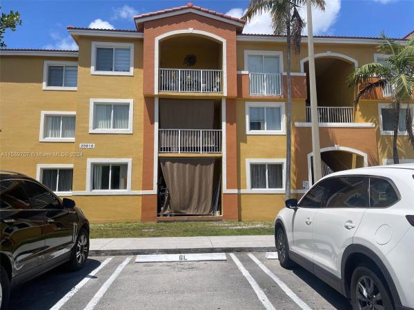 Galloway Lakefront, 20810 SW 87th Ave #102, Cutler Bay, Florida 33189, image 1