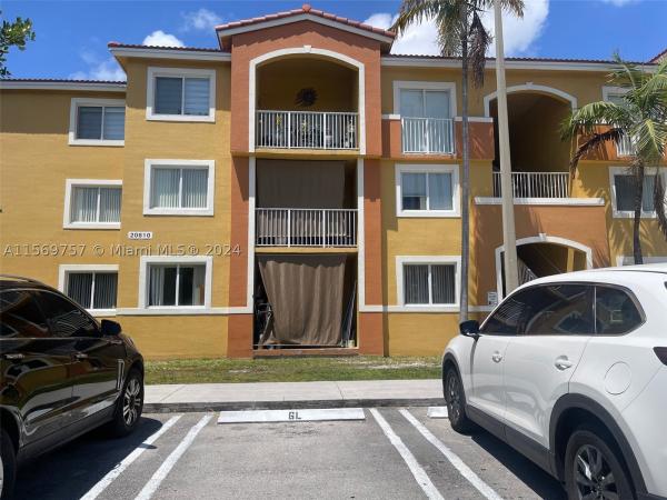 Galloway Lakefront, 20810 SW 87th Ave #102, Cutler Bay, Florida 33189, image 1
