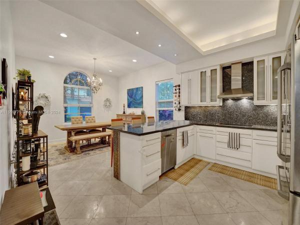 Edgewater, 1425 Breakwater Ter, Hollywood, Florida 33019, image 1
