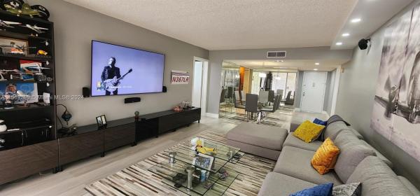 Country Club Village, 16401 Golf Clb #302, Weston, Florida 33326, image 1