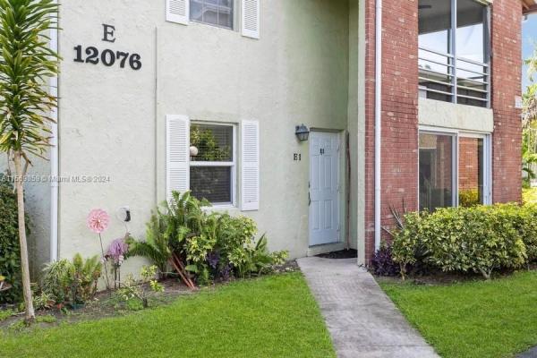 Gardenway, 12076 Alternate A1a #E1, Palm Beach Gardens, Florida 33410, image 3