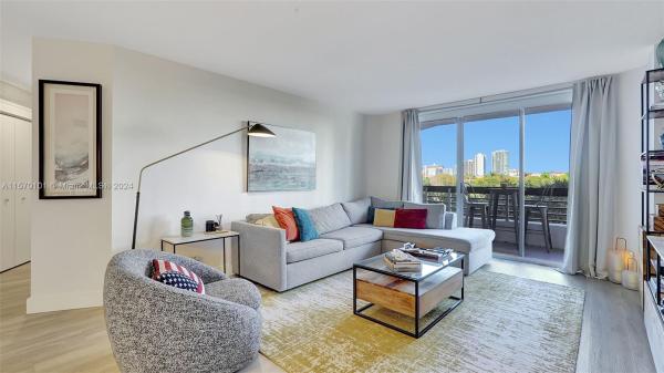 Mystic Pointe Tower 600, 3400 NE 192nd St #411, Aventura, Florida 33180, image 1