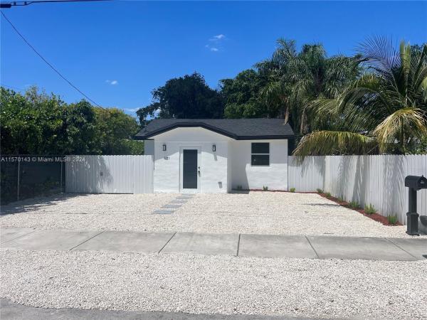 Lauraville Gardens, 3177 NW 42nd St, Brownsville, Florida 33142, image 1