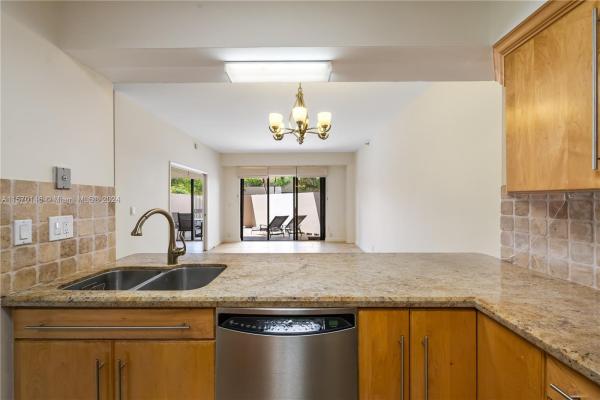 Tidemark At Key Colony, 201 Crandon Blvd #129, Key Biscayne, Florida 33149, image 2